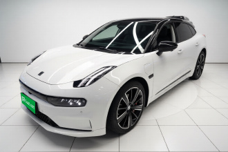 极氪001 2022款 超长续航单电机 WE版