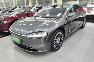 鸿蒙智行 享界S9T 2025款 增程 Ultra长续航版 (192线激光雷达）