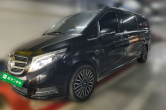 奔驰V级 2017款 V 260 L 尊贵加长版