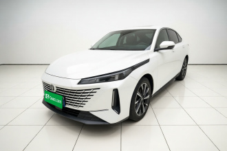 长安 逸达 2023款 蓝鲸NE 1.5T GDI DCT尊享型