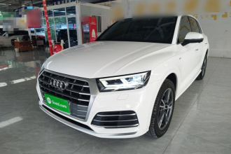 奥迪Q5L 2020款 改款 40 TFSI 荣享时尚型