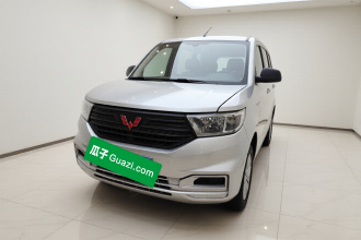 五菱汽车 五菱宏光V 2022款 1.5L劲取版液压助力LAR