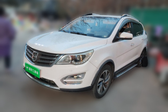 宝骏560 2015款 1.8L 手动精英型