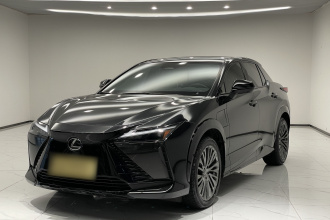 雷克萨斯RZ 2023款 450e 四驱纵领版