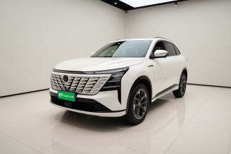 长安CS75 PLUS 2025款 第四代 1.5T 新蓝鲸 智慧尊享型