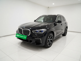 宝马X5 2022款 xDrive 40Li M运动套装