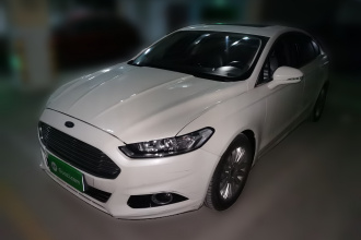 福特 蒙迪欧 2013款 2.0L GTDi200时尚型