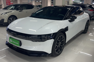 极氪007 2024款 四驱智驾版 100kWh