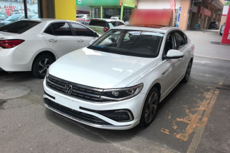 大众 宝来 2023款 300TSI DSG尊行版