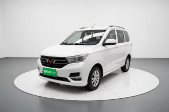 五菱汽车 五菱宏光 2019款 1.5L S标准型国VI LAR