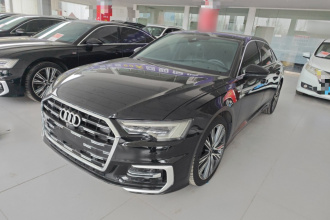 奥迪A6L 2022款 40 TFSI 豪华动感型