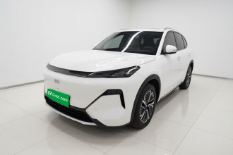 吉利银河 银河星舰7 EM-i 2025款 120km 探索+版