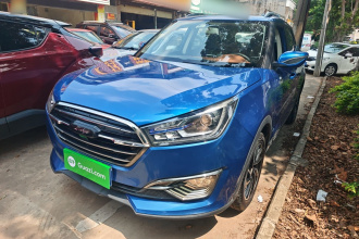 众泰T300 2017款 1.5T CVT尊享型