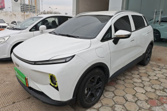 吉利几何E萤火虫 2023款 320KM 乖帅虎 5座