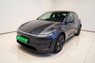 特斯拉 Model Y 2025款 长续航全轮驱动版