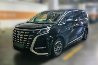 腾势D9 2022款 DM-i 970 四驱旗舰型