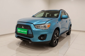 三菱 劲炫ASX 2013款 2.0L CVT两驱精英版
