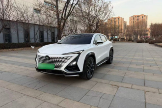 长安UNI-T 2023款 第二代 1.5T 尊贵型