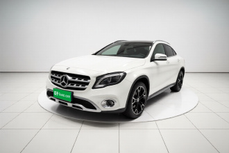 奔驰GLA 2017款 GLA 220 4MATIC 时尚型