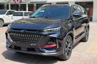 长安欧尚X7 PLUS 2023款 畅享版 1.5T自动尊贵型 7座