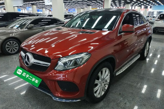奔驰GLE轿跑 2015款 GLE 320 4MATIC 轿跑SUV