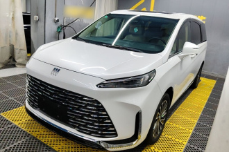 别克GL8新能源 2025款 陆尚 尊享版