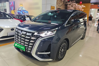 腾势D9 2022款 DM-i 970 四驱旗舰型