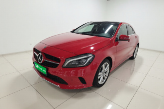 奔驰A级(进口) 2017款 改款 A 200 动感型