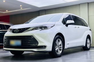 丰田 赛那SIENNA 2021款 2.5L混动 至尊版