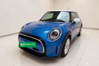 MINI 2022款 1.5T COOPER 经典派
