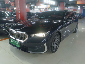 宝马i5 2024款 eDrive 35L  豪华套装