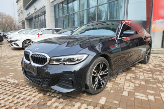 宝马3系 2022款 325i M运动套装