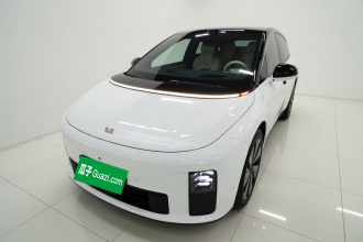 理想汽车 理想i6 2025款 四驱标准版