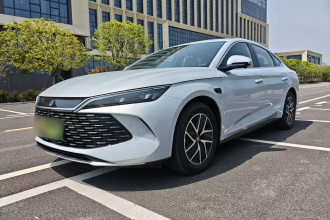 比亚迪 秦L 2025款 DM-i 智驾版 120KM超越型