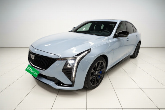 凯迪拉克CT5 2025款 28T 赛道性能版+巅峰赛道选装包