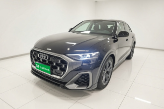 奥迪Q8 2024款 55 TFSI 豪华动感型