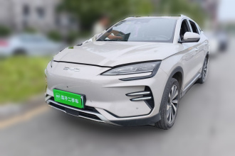 比亚迪 宋PLUS新能源 2023款 冠军版 EV 605KM 旗舰PLUS