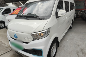 长安跨越 跨越星V7 EV 2024款 251km 对开门豪华型 6座