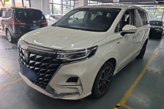 荣威iMAX8 2023款 400TGI 舒享版