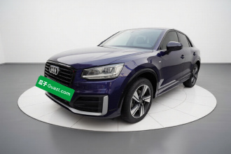奥迪Q2L 2020款 35 TFSI 时尚致雅型