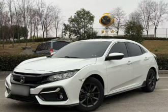 本田 思域 2021款 HATCHBACK 220TURBO CVT新锐控