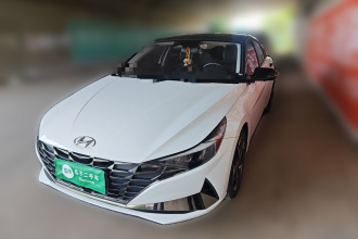 现代 伊兰特 2021款 1.5L CVT LUX尊贵版