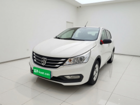 宝骏310 2016款 1.2L 手动超值型