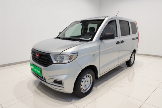 五菱汽车 五菱宏光V 2021款 1.5L改款劲享版LAR