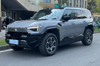 猛士M817 2025款 Max