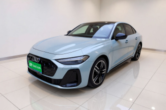 奥迪A5L 2026款 2.0T 运动版 Plus