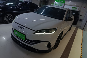 比亚迪 海豹06新能源 2024款 DM-i 120KM尊荣型