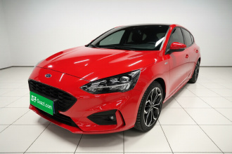 福特 福克斯 2021款 两厢 EcoBoost 180 自动ST Line