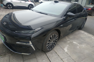 吉利银河 银河星耀8 2025款 130km EM-P 星舰版