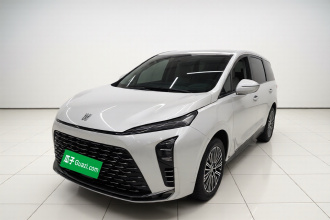 别克GL8新能源 2024款  陆尊 奢享版 7座